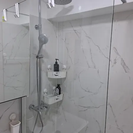 Piata Victoriei, 3 Bucarest